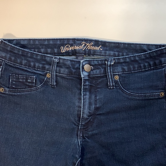 Universal Thread Mid Rise Jeggings Size 4 - Picture 3 of 4